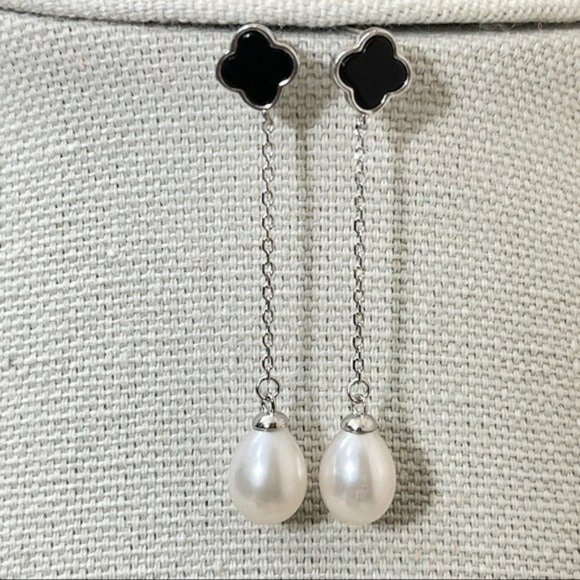 925S White Freshwater Pearl Hook Dangle Earring With Black Clover 925S Silver - Picture 3 of 9